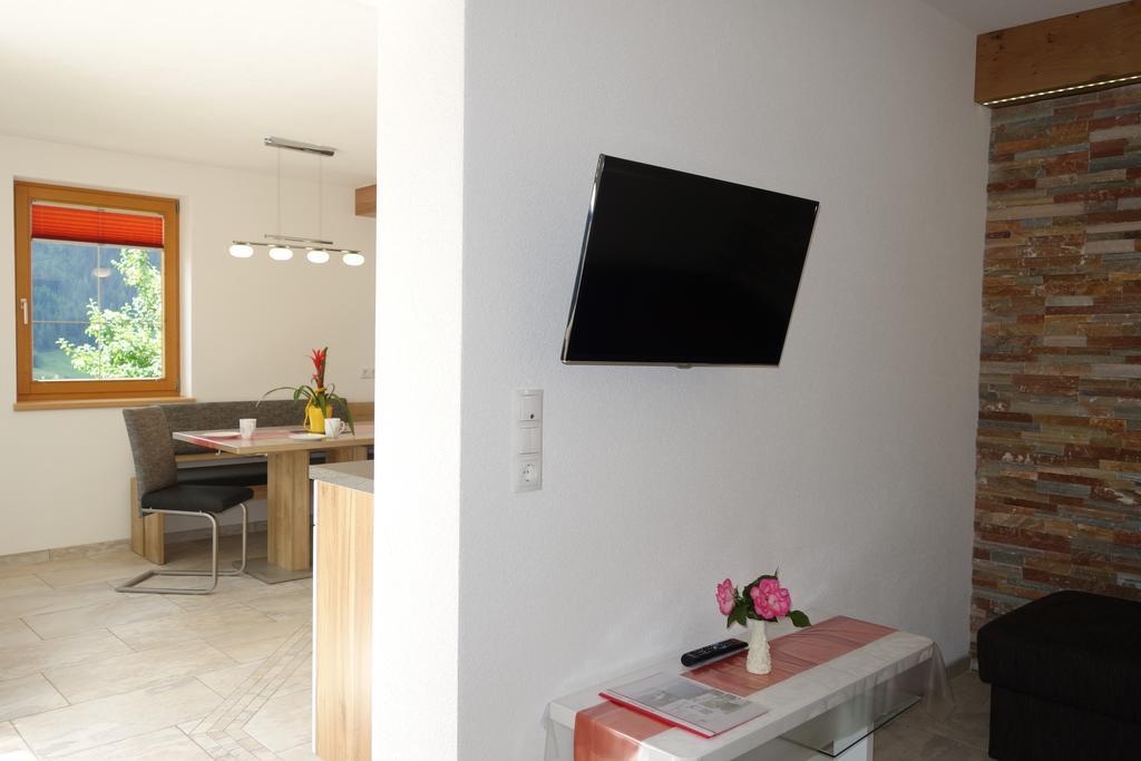Landhaus Dangl Fließ Zimmer foto