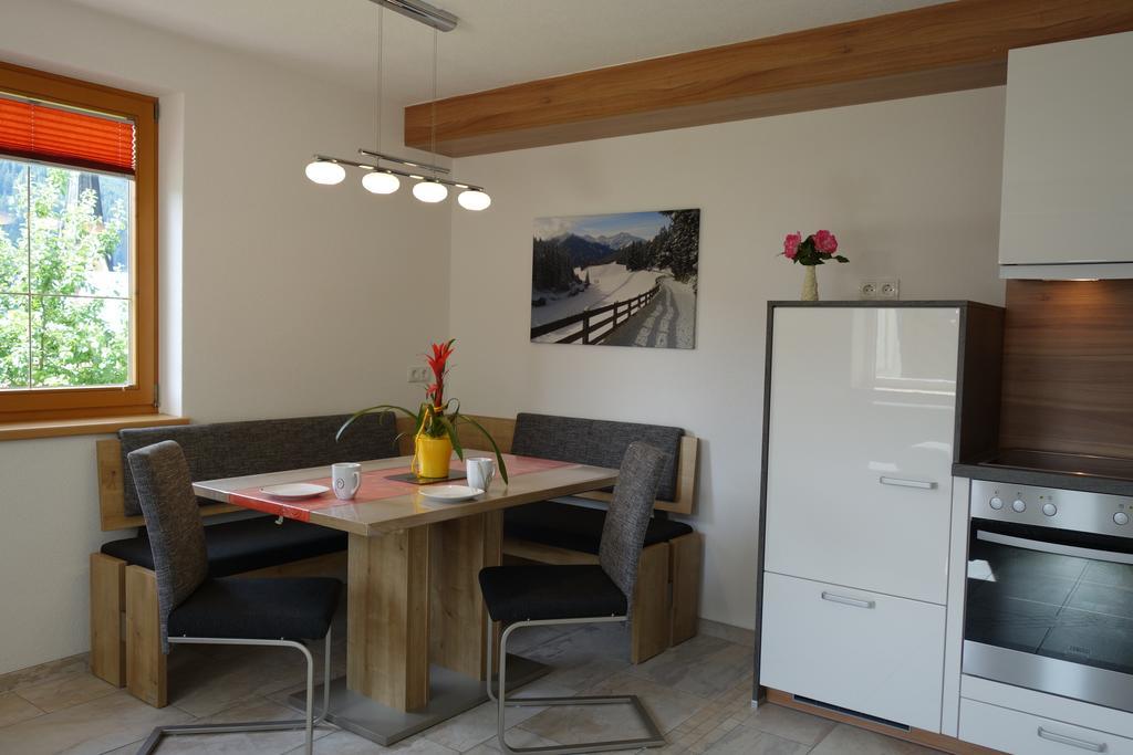Landhaus Dangl Fließ Zimmer foto